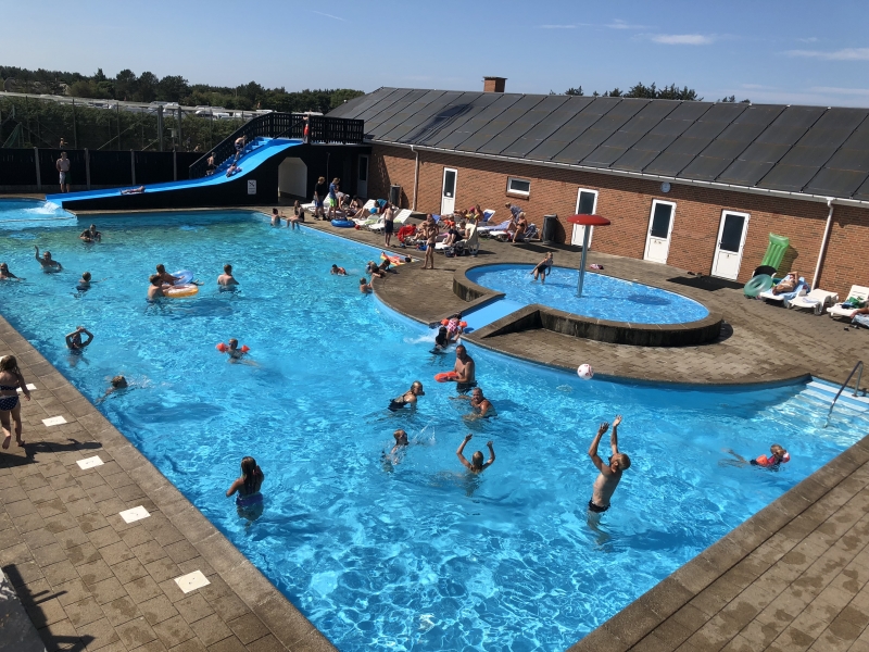 Området er et eldorado for naturelskere, og det er få andre steder langs Vestkysten hvor man finner så variert og uberørt natur som her.